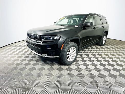 Certified 2023 Jeep Grand Cherokee L Laredo w/ Luxury Tech Group I image 6