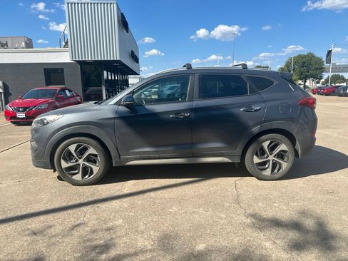 Used 2017 Hyundai Tucson Limited FWD image 3