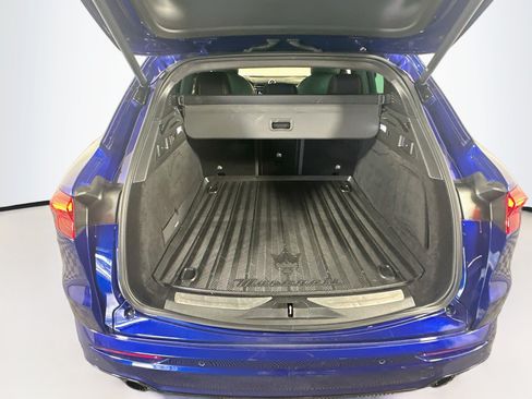Used 2023 Maserati Grecale Modena AWD/4WD image 30