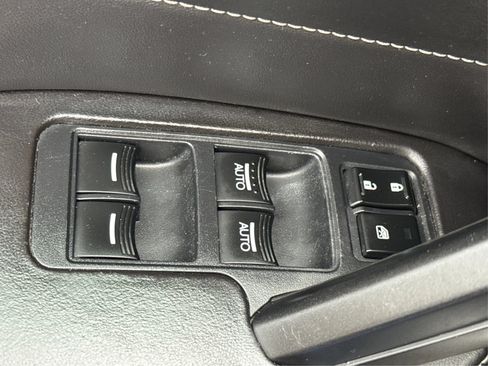 Used 2012 Acura TL SH-AWD image 19