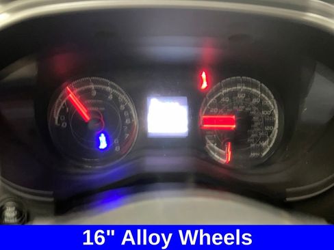 Used 2018 Subaru Impreza 2.0i Premium image 13