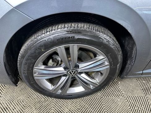 Used 2023 Volkswagen Jetta SE image 10