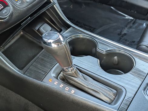 Used 2019 Chevrolet Impala LT FWD image 31