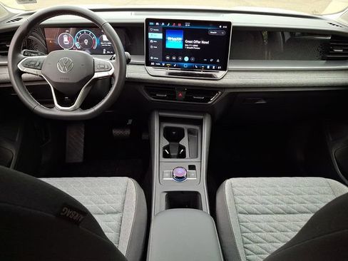 Certified 2026 Volkswagen Tiguan S AWD/4WD image 15