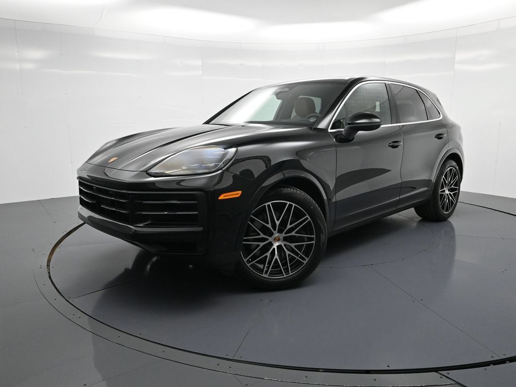 Certified 2026 Porsche Cayenne AWD/4WD image 28