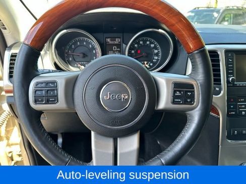 Used 2011 Jeep Grand Cherokee Overland AWD/4WD image 21
