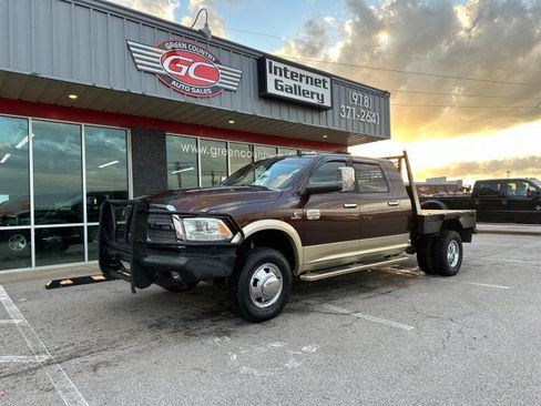 Used 2014 RAM 3500 Laramie Longhorn AWD/4WD image 2
