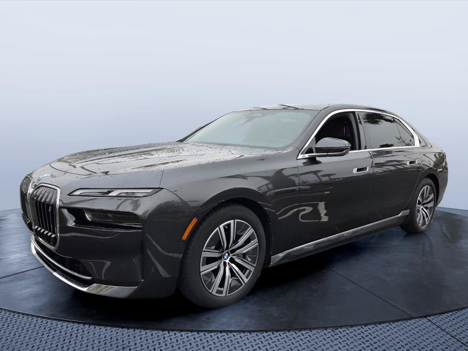 Used 2024 BMW i7 eDrive50 w/ Premium Package RWD image 7