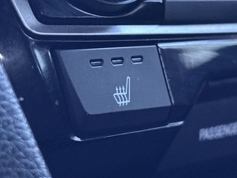 Used 2020 Honda Civic EX image 29