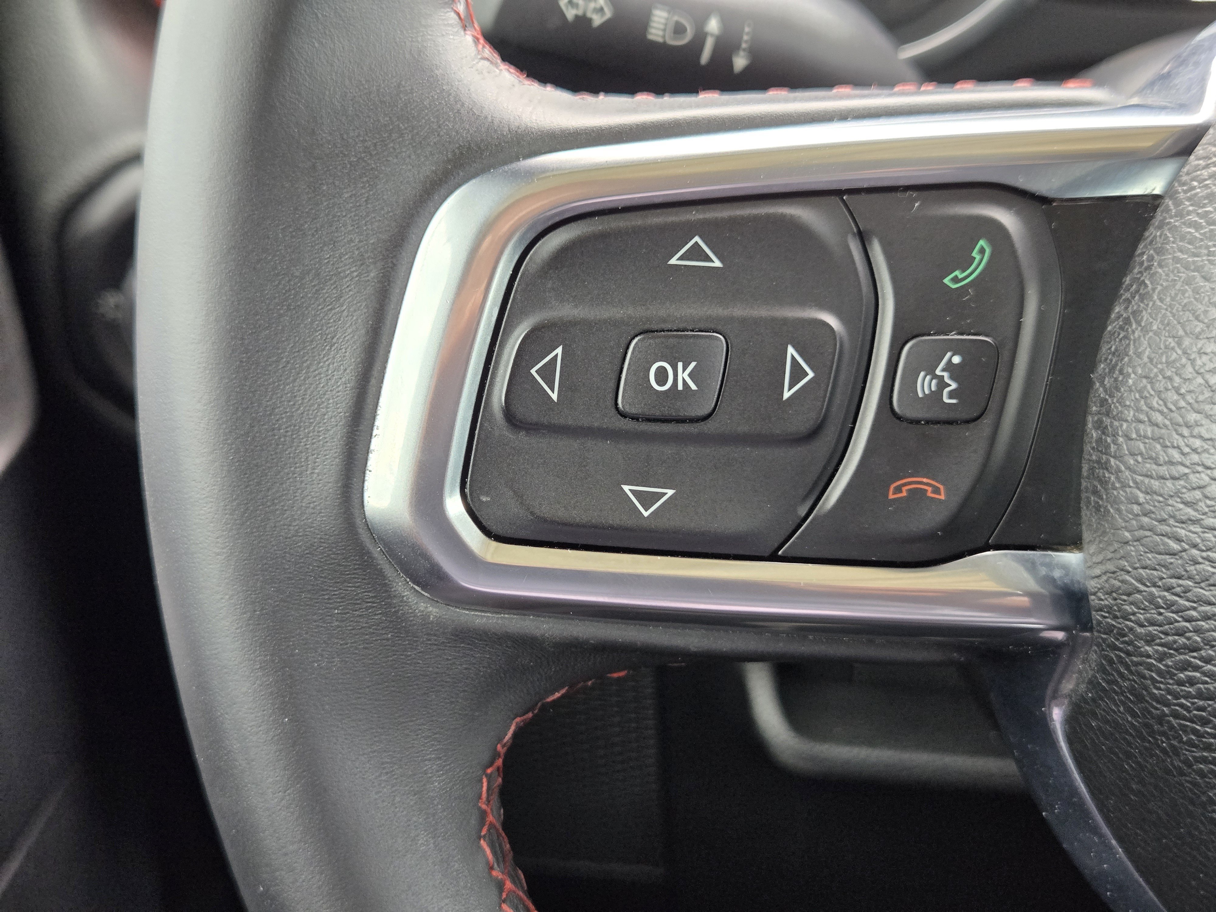 Used 2018 Jeep Wrangler Unlimited Rubicon w/ LED Lighting Group AWD/4WD image 27
