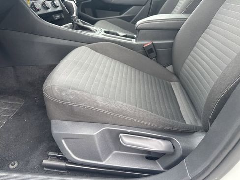 Used 2024 Volkswagen Jetta S FWD image 13