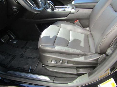 Used 2021 Cadillac XT5 Sportv AWD/4WD image 16