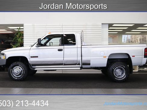 Used 2001 Dodge Ram 3500 Truck ST image 4