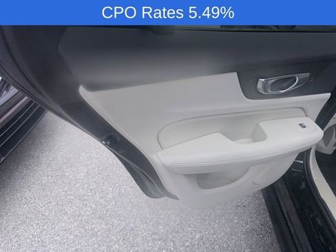 Certified 2024 Volvo V60 B5 Cross Country Plus w/ Protection Package Premier AWD/4WD image 16