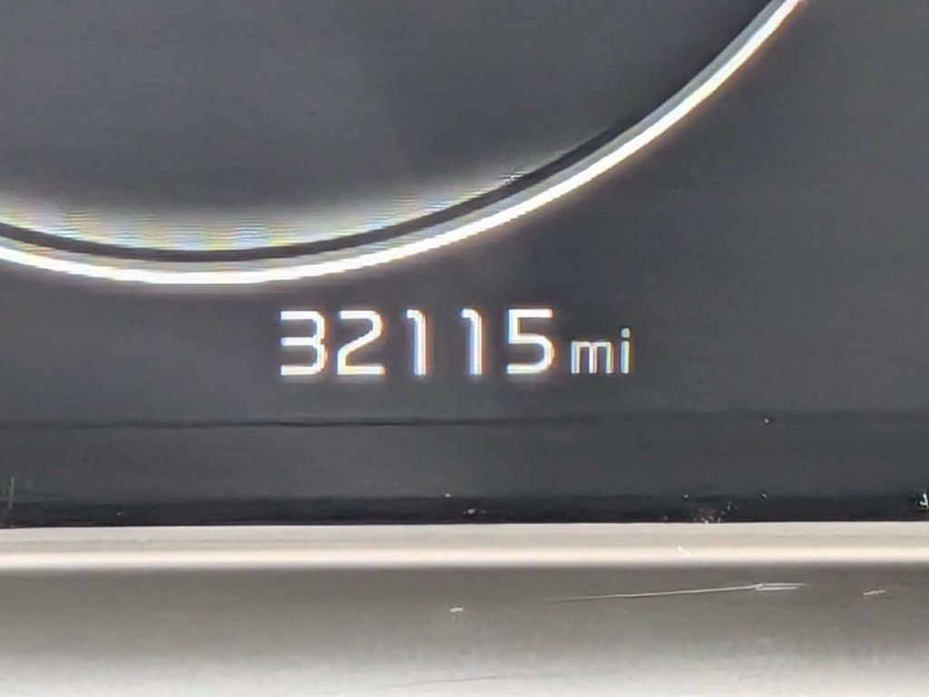 Used 2025 Kia Seltos EX FWD image 26