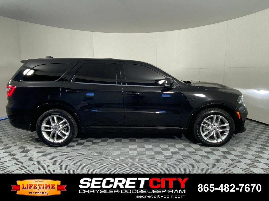 Used 2022 Dodge Durango R/T w/ Blacktop Package AWD/4WD image 8