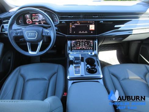 Used 2022 Audi Q8 Premium Plus AWD/4WD image 10