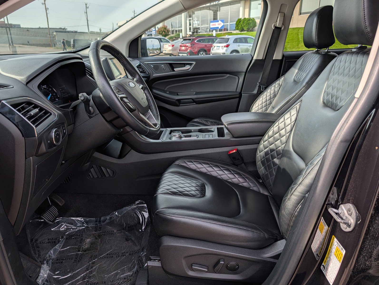 Used 2023 Ford Edge Titanium AWD/4WD image 12