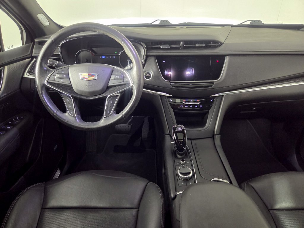 Used 2021 Cadillac XT5 Premium Luxury w/ LPO, Floor Liner Package AWD/4WD image 25