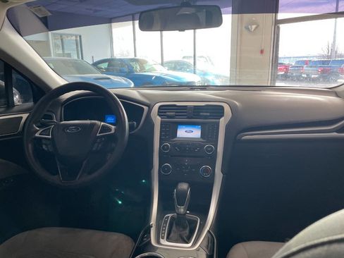 Used 2016 Ford Fusion S image 22