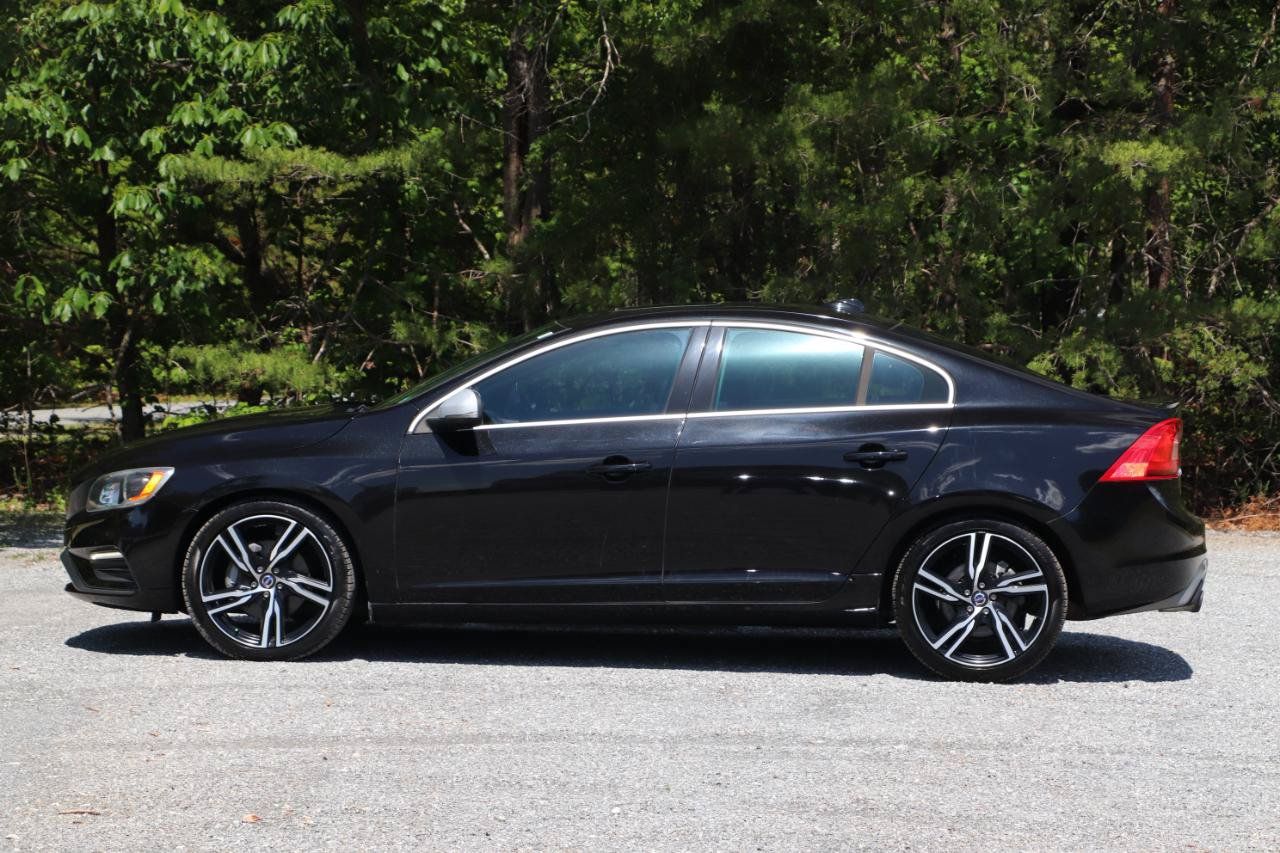 Used 2017 Volvo S60 T6 R-Design Platinum w/ Climate Package AWD/4WD image 39