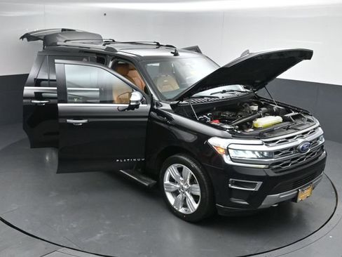 Certified 2024 Ford Expedition Max Platinum image 49