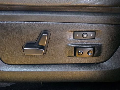 Used 2015 RAM 3500 Laramie Longhorn image 13