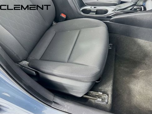 Used 2023 Toyota Corolla LE image 32
