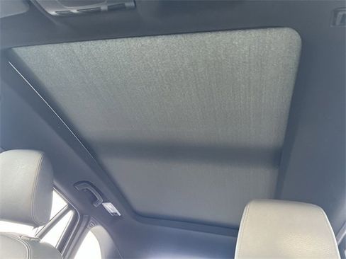 Used 2021 BMW X1 xDrive28i w/ Convenience Package image 11