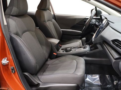 Used 2024 Subaru Crosstrek 2.0i Premium image 16