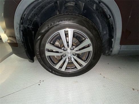 Used 2017 Honda Pilot EX-L image 10