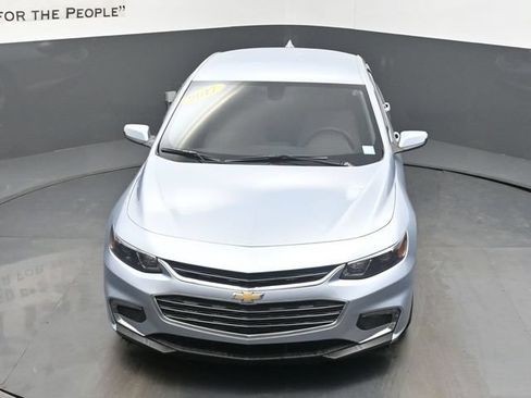 Used 2017 Chevrolet Malibu LT FWD image 56