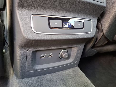 Certified 2024 Audi Q5 2.0T Premium Plus image 11