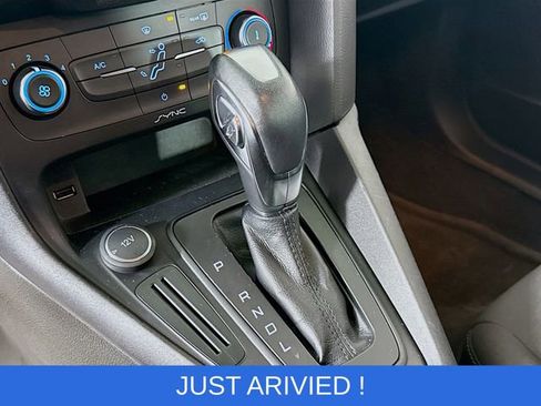 Used 2016 Ford Focus SE image 16