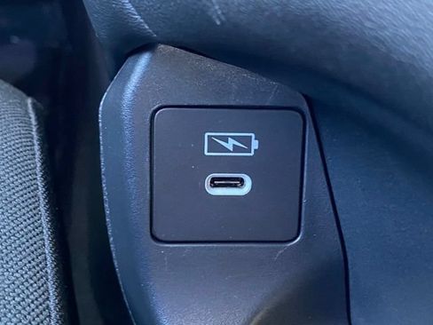 Certified 2024 Honda HR-V LX image 25