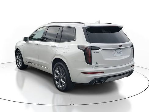 Certified 2020 Cadillac XT6 Sport AWD/4WD image 3