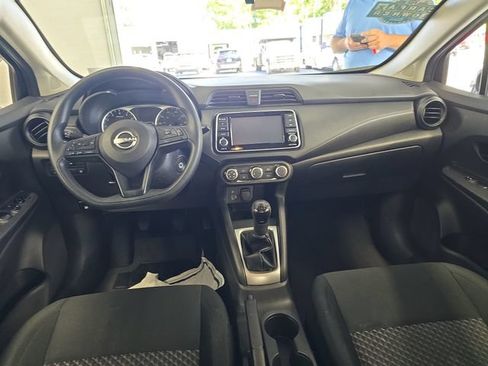 Used 2024 Nissan Versa S FWD image 10