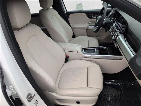 Certified 2026 Mercedes-Benz GLB 250 image 23