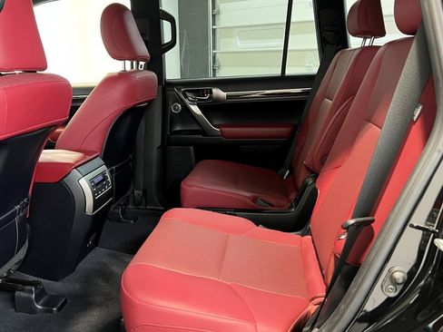 Used 2023 Lexus GX 460 Premium image 22