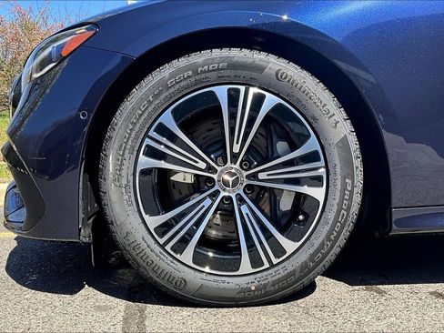New 2026 Mercedes-Benz E 450 4MATIC Sedan image 12