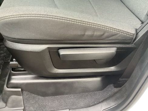 Used 2024 RAM 3500 Tradesman w/ Chrome Appearance Group image 30