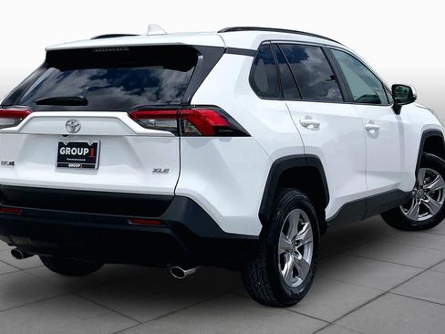 Used 2025 Toyota RAV4 XLE FWD image 13