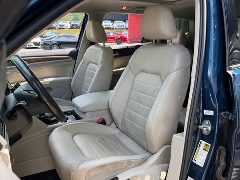 Used 2018 Volkswagen Atlas SEL Premium AWD/4WD image 26