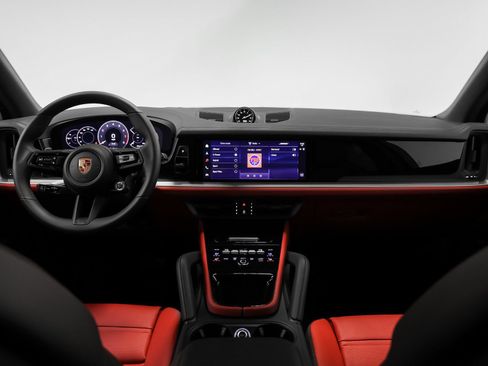 Certified 2026 Porsche Cayenne E-Hybrid AWD/4WD image 30