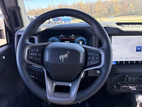 New 2025 Ford Bronco Badlands image 35