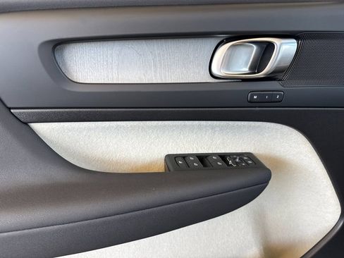 New 2026 Volvo XC40 B5 Plus w/ Protection Package Premier image 10