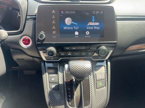 Used 2020 Honda CR-V Touring image 2