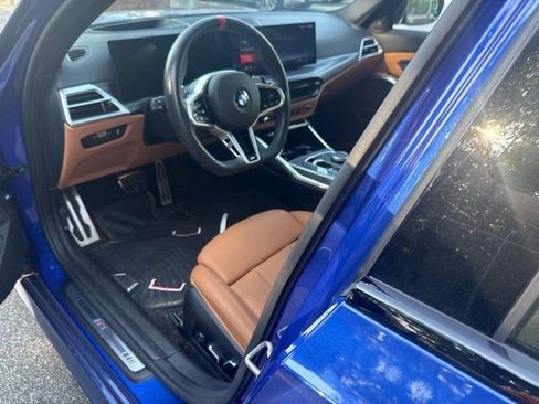 Used 2025 BMW M340i Sedan RWD image 16