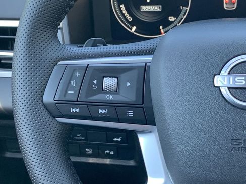 New 2026 Nissan Rogue Platinum AWD/4WD image 10