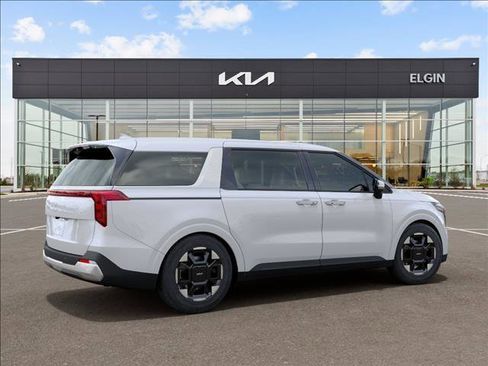 New 2026 Kia Carnival EX FWD image 6